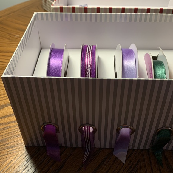 2 Storage boxes for Ribbons - Picture 13 of 14